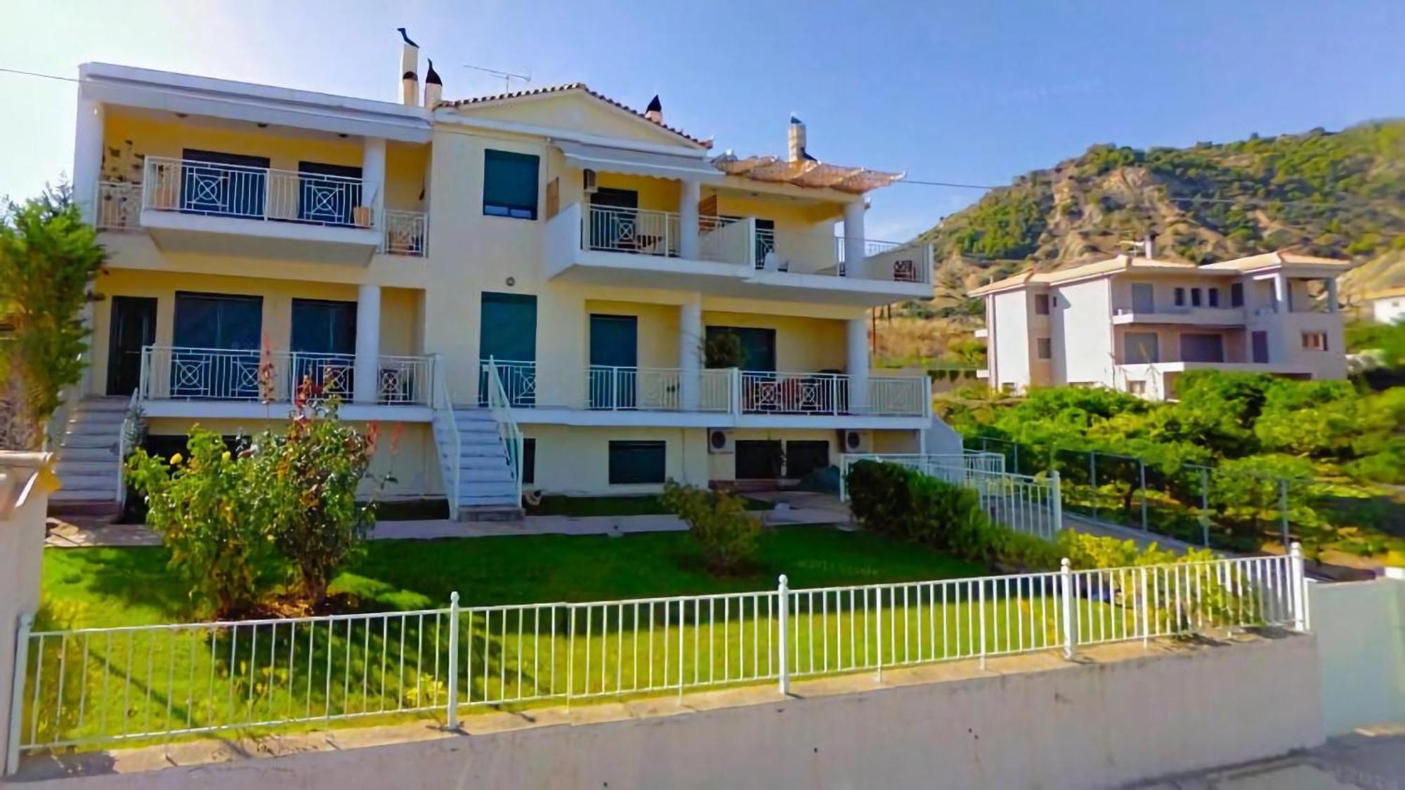 Derveni Seaside Apartments "Penthouse" Экстерьер фото